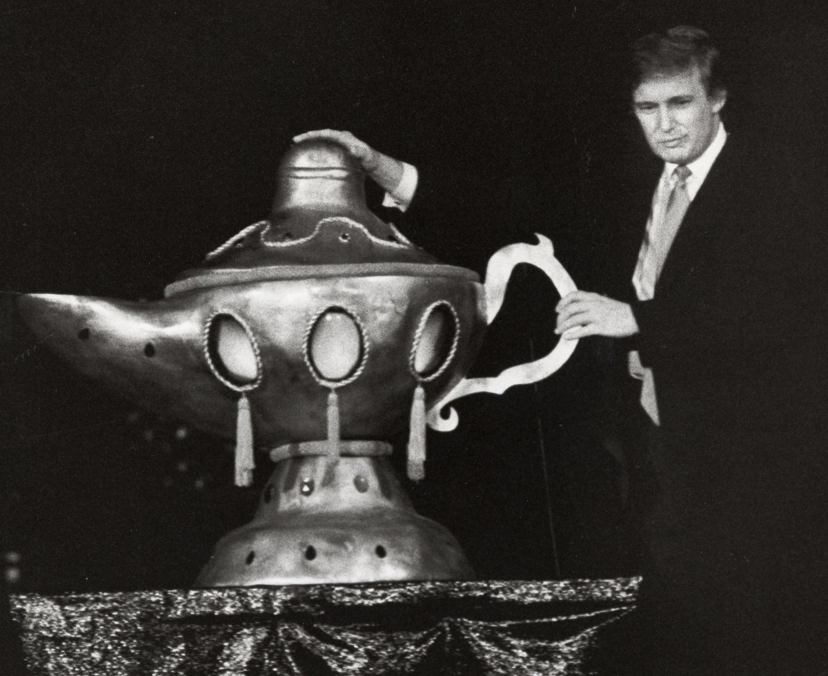 Opening of Donald Trump's Taj Mahal Casino - April 5, 1990