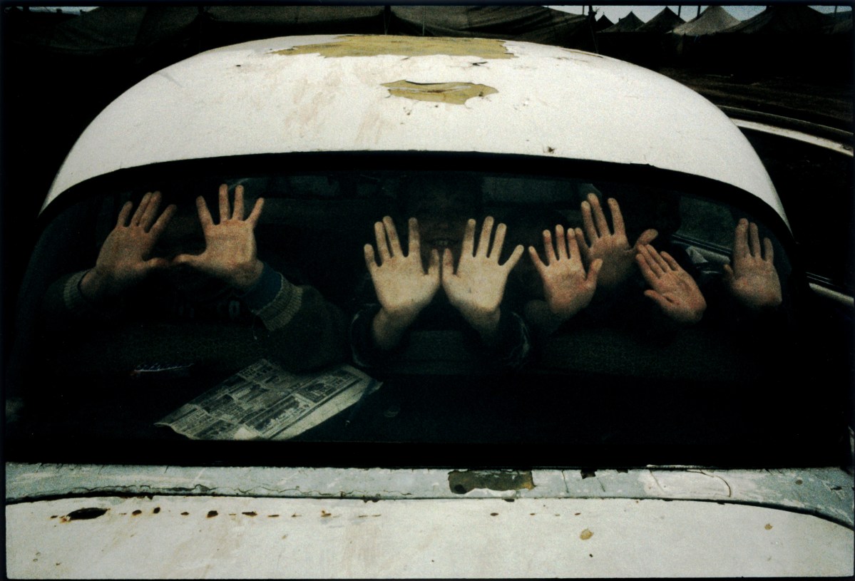 Ingushetia, June 2000. Sleptovsk-Sputnik refugee camp. Stanley Greene—NOOR