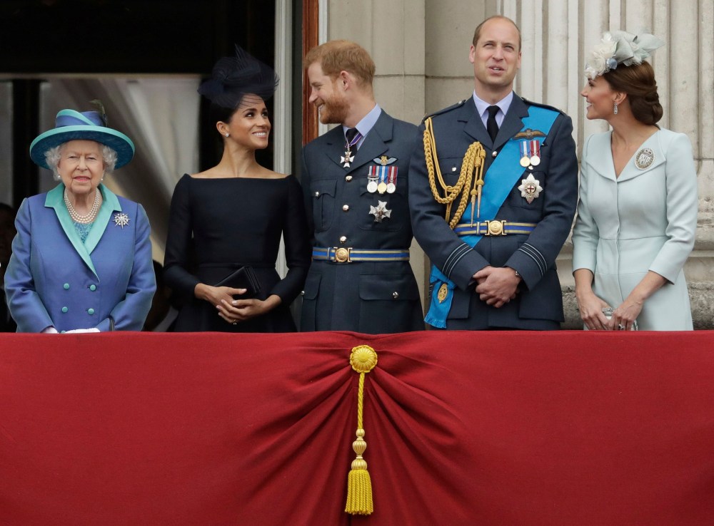 meghan-markle-prince-harry-queen